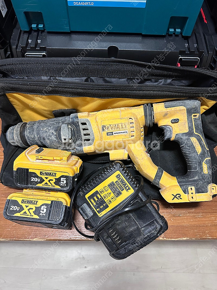 디월트 컷소 임패 드릴 함마 로타리 함마 앙카드릴 등등 여러가지 충전공구--1